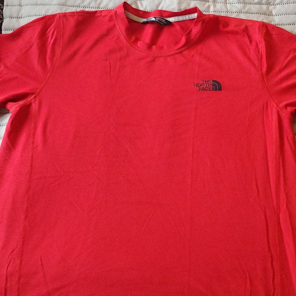 Men's T-shirt L
